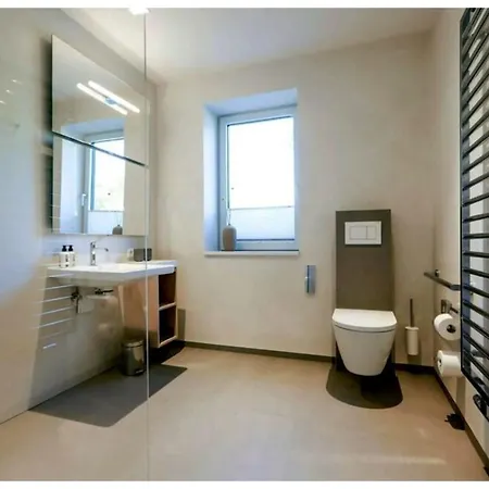 Apartman Wellness Escape - 5br With Jacuzzi & Sauna *