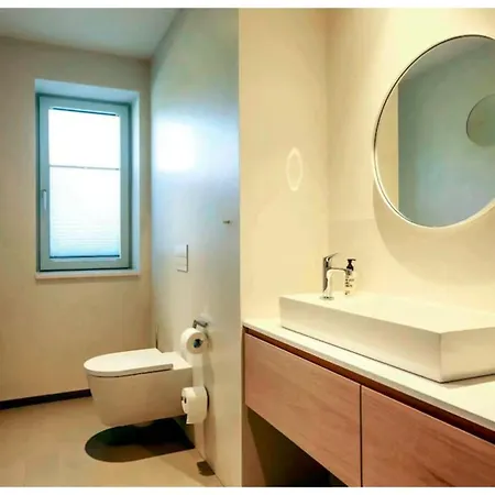 Wellness Escape - 5br With Jacuzzi & Sauna