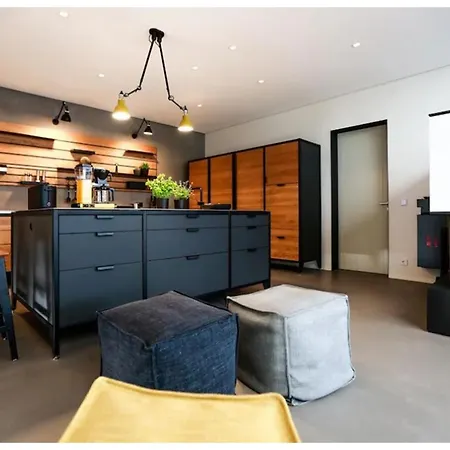 Apartman Wellness Escape - 5br With Jacuzzi & Sauna