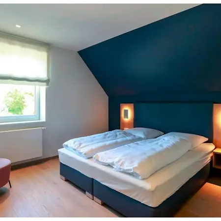Wellness Escape - 5br With Jacuzzi & Sauna * Feldafing