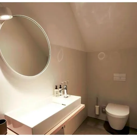 Apartman Wellness Escape - 5br With Jacuzzi & Sauna *